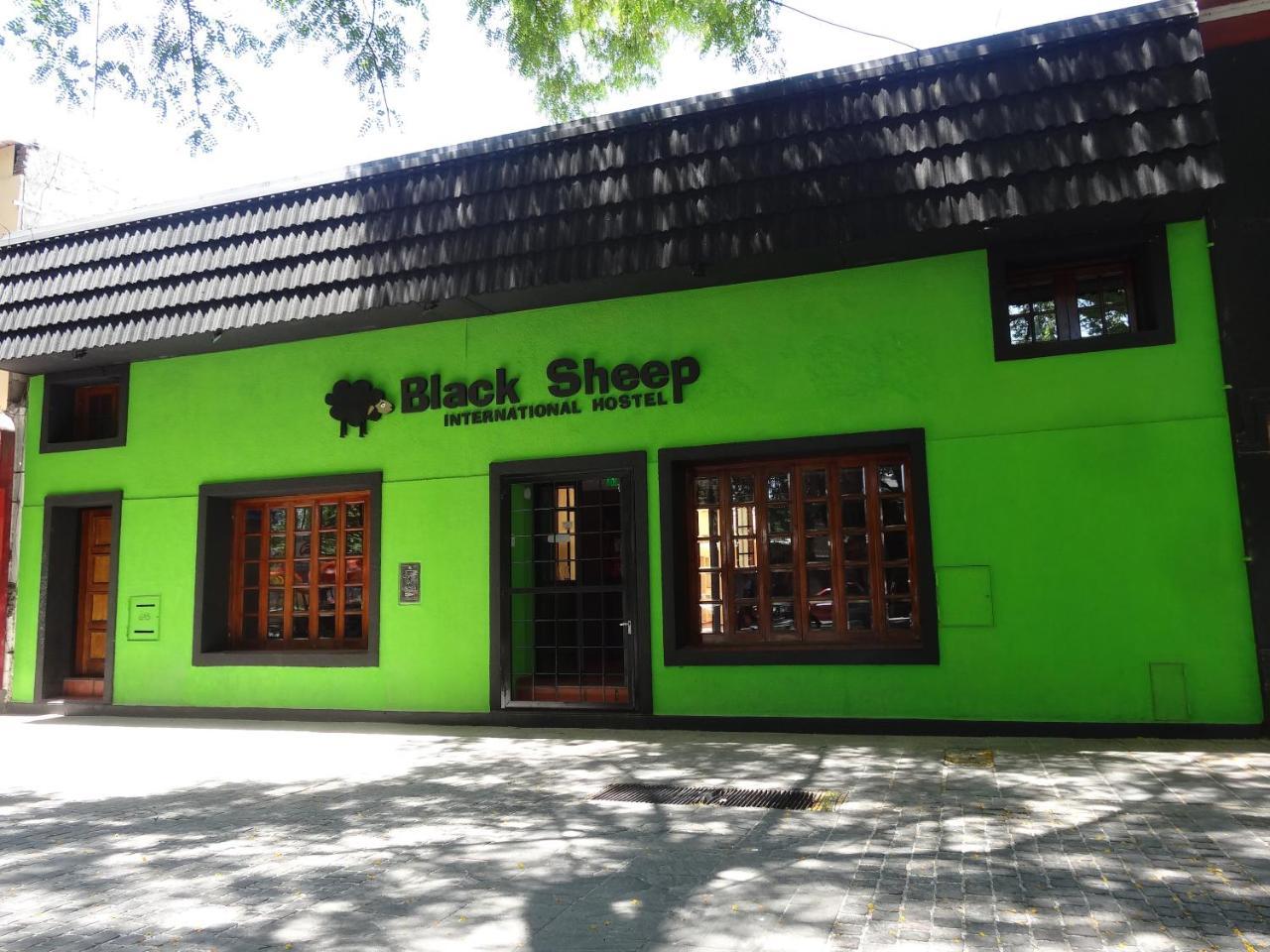 Black Sheep International Hostel Mendoza Exterior foto
